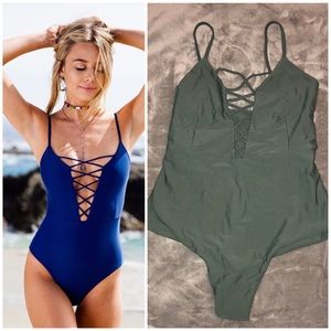 Beachbabe Saskia One Piece army green